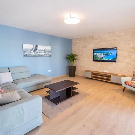 Tereza By Interhome